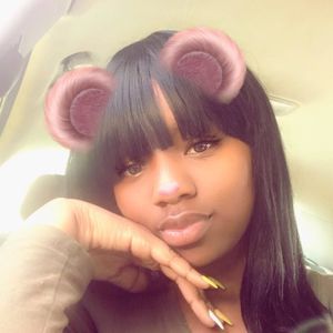 Meet your Posher, Chrissy